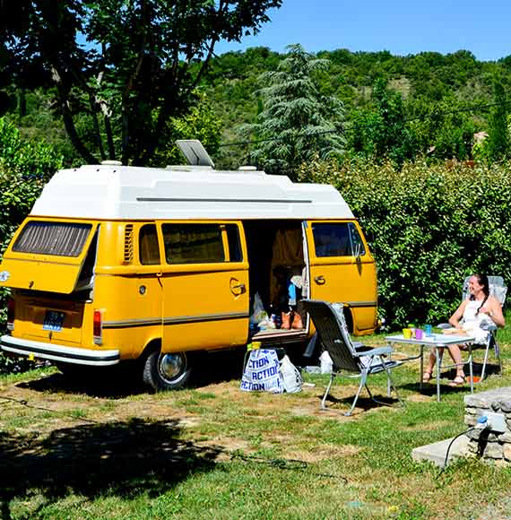 emplacement camping-caravaning Ardèche